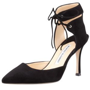 Manolo Blahnik Lara Pump in suede